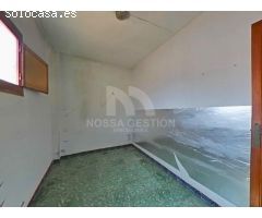 Oportunidad de inversión en LAlqueria de la Comtessa (Valencia) Casa de varias alturas