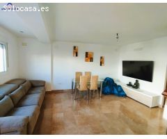 ADOSADO EN URB. NUEVO PORTIL,  TOTALMENTE RENOVADO Y LISTO PARA VIVIR