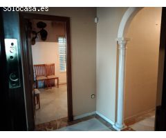 SE VENDE CHALET EN ZONA NORTE