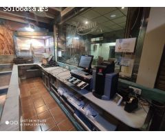 SE TRASPASA NEGOCIO DE PANADERIA-PASTELERIA.