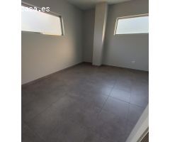 SE VENDE LOCAL COMERCIAL EN ZONA NORESTE