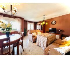 ¡Espaciosa casa en Ogíjares con terrazas y gran cochera!