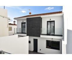 Adosado en Venta en Málaga del Fresno, Málaga