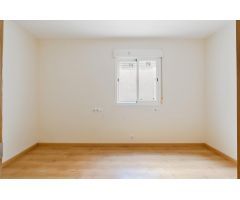 ¡Oportunidad en el centro de Padul! Dúplex con terraza de ensueño!.