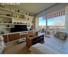 PISO CON VISTAS AL RIO