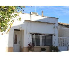 ACOGEDORA CASA EN SANT JAUME PARA ACABAR DE REFORMAR A TU GUSTO