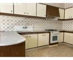 VIVIENDA EN SEGUNDA PLANTA DE 180m2