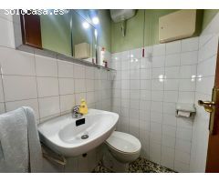 Piso con almacén en Ferreries.
