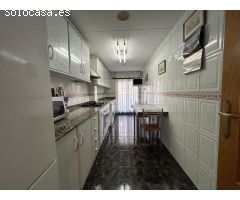 Piso en Amposta de 4 habitaciones y parquin