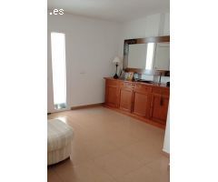 CHALET ADOSADO EN LOS DOLORES (MURCIA)