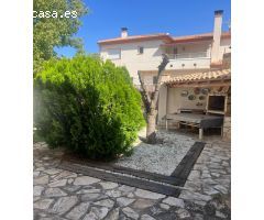 DÚPLEX ADOSADO EN LA PUEBLA DE DON FADRIQUE