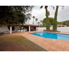 Magnifico chalet con gran terreno para disfrutar todo el año