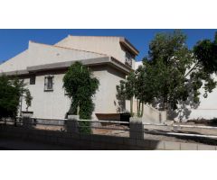 Chalet en Venta en Los Urrutias, Murcia