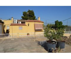 CHALET CON PISNA ZONA CAMPILLO