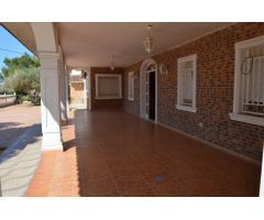 CHALET EN PARTIDA DE CAMPILLOS DE 525M2 Y PARCELA DE 10.600M2. PRECIO 390.000-€