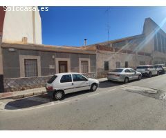 CASA SOLAR ZONA IMPERIAL 387M2