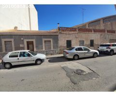 CASA SOLAR ZONA IMPERIAL 387M2