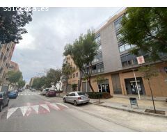 Local comercial en alquiler. Picassent