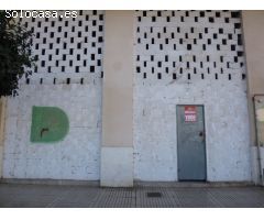 Local en venta en Alzira.