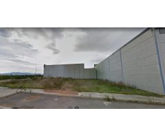 Parcela en venta en polígono industrial