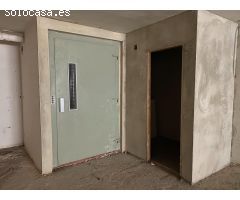 Local en venta en calle Doctor Ferrán