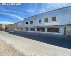 Nave industrial en venta en Castelló de la Ribera