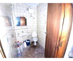 Se vende local de 130m2 en Alzira