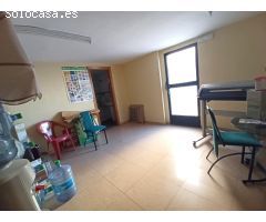 Se vende almacen de 300 m2 en Alzira