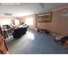 Se vende almacen de 300 m2 en Alzira
