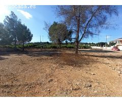 Se vende parcela urbanizable de 3.400m2 en la urbanización de san Cristóbal ( Alberic)