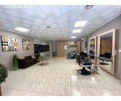 Amplio local comercial en el centro de Alzira
