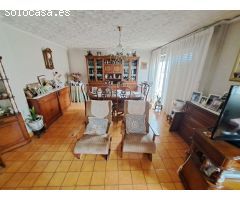 Gran casa en Carcaixent, con terraza, jardín y garaje para 10 coches!