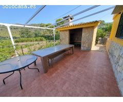 Se vende chalet con impresionantes vistas y una hectárea de terreno en la Barraca de Aigues Vives