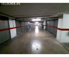 Plaza de garaje en venta en Alzira.