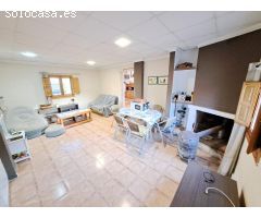 CHALET CON PISCINA EN ZONA DEL PLA DE BARRACA AGUAS VIVAS