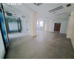 Local en venta en pleno centro de Carcaixent