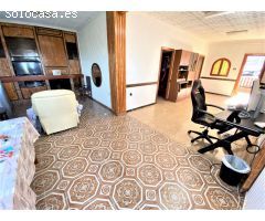 CHALET EN VENTA EN URBANIZACIÓN EL RESPIRALL