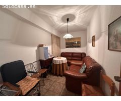 Acogedora planta baja con patio en venta en el barrio Santos Patronos