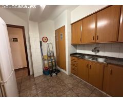 Acogedora planta baja con patio en venta en el barrio Santos Patronos