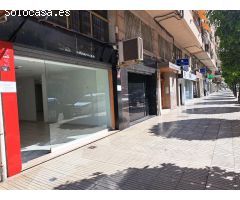 LOCAL COMERCIAL EN AVENIDA