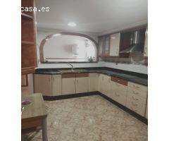 Se vende este precioso piso en Alzira de 143m2 perfecto para entrar a vivir.