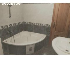 Se vende este precioso piso en Alzira de 143m2 perfecto para entrar a vivir.