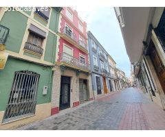 CASA DE 3 ALTURAS EN PLENO CENTRO DE ALZIRA