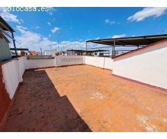 ¡Oportunidad única en Carcaixent, casa en venta zona Quatre Camins!