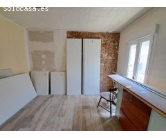 ¡Oportunidad única en Carcaixent, casa en venta zona Quatre Camins!