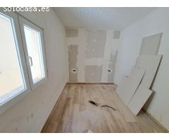 ¡Oportunidad única en Carcaixent, casa en venta zona Quatre Camins!