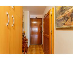 ¡Apartamento  en Primera Línea de Playa en Velilla, Almuñécar!
