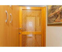 ¡Apartamento  en Primera Línea de Playa en Velilla, Almuñécar!