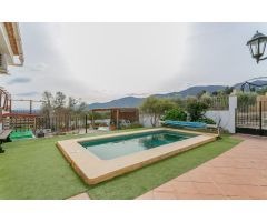Casa de Campo con terreno y Vistas Espectaculares