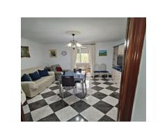 SE VENDE PISO EN CADIZ , ZONA BARRIADA DE LA PAZ